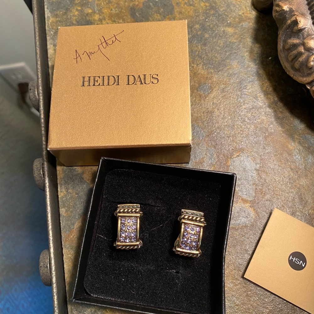 Heidi Daus Clip on earrings
